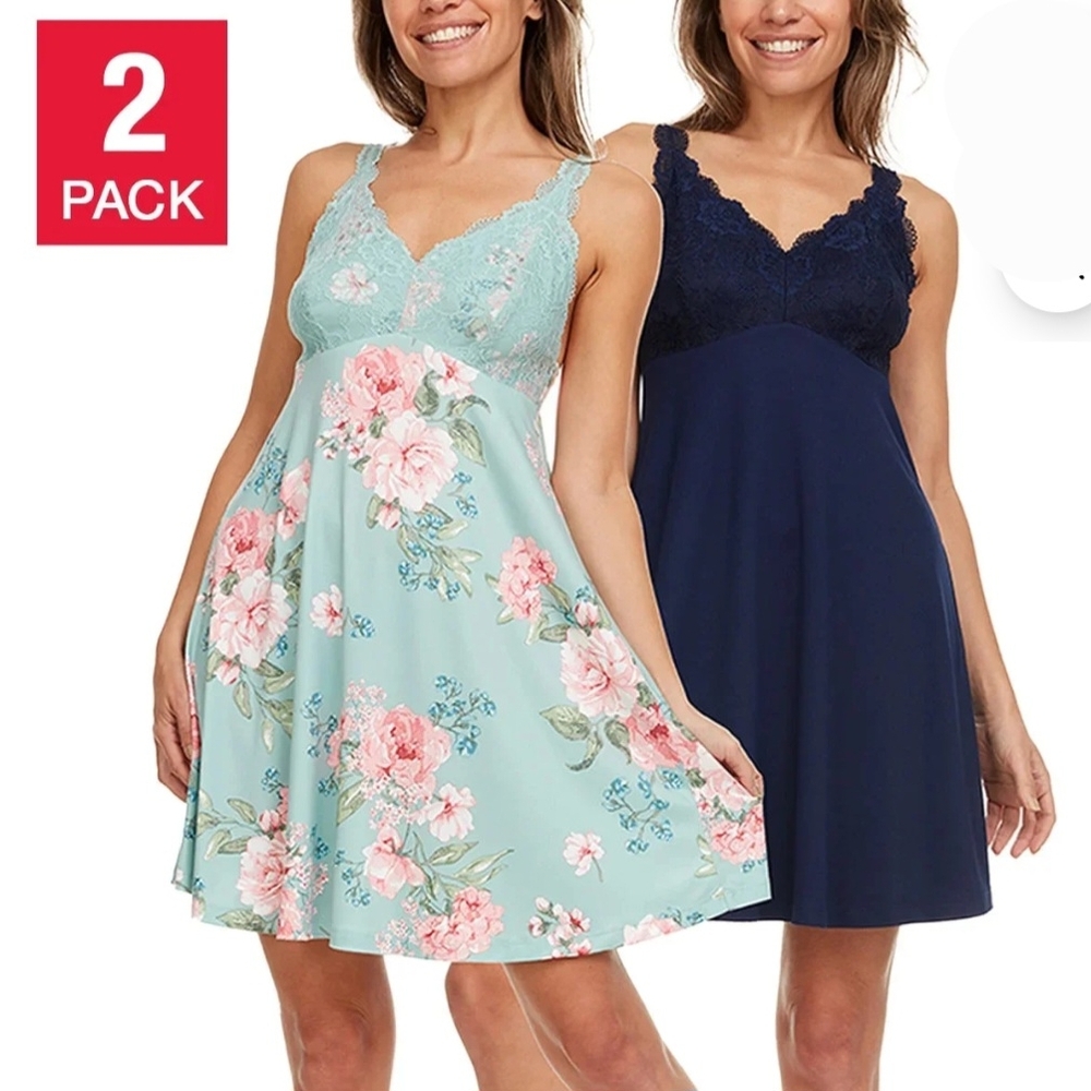 Flora Nikrooz Women's‎ Floral and Navy Lace Pajama Set